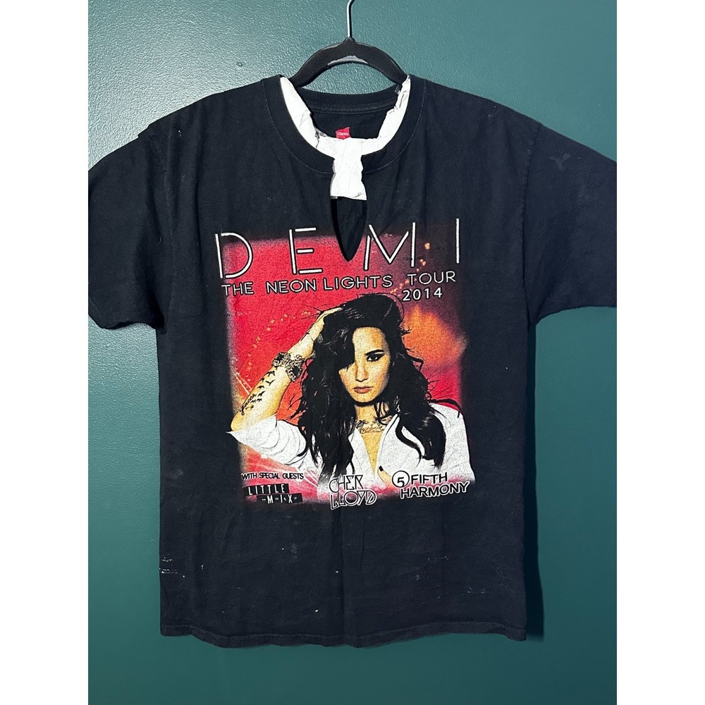 Demi Lovato The Neon Lights Tour Shirt Black Size Large SKU 1-040
